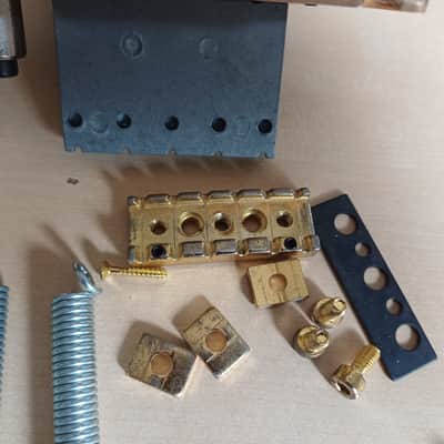 Licensed Floyd Rose (LFR) "Original Style" double-locking tremolo image 3