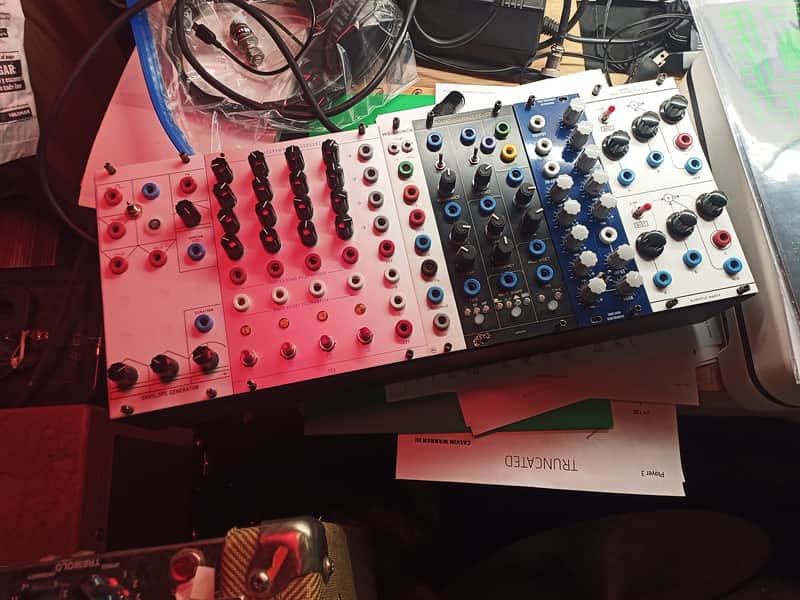 4U banana system // lw // eurorack compatible // READ!! image 1