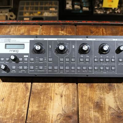 Moog Slim Phatty 2010s - Black