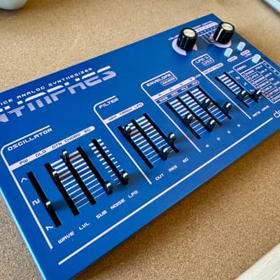 Dreadbox Nymphes 6-voice Desktop Analog Synthesizer 2021 - Present - Blue Bild 2