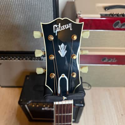 Gibson Custom Shop Johnny Cash Signature SJ-200 2024 - Vintage Cherry Sunburst image 6
