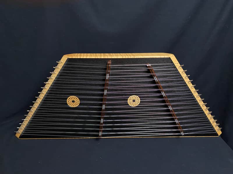 Masterworks 16/15 Hammered Dulcimer w/case & stand image 1