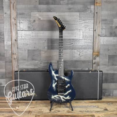 Pre-Owned Kramer Night Swan - Lightning with Hard Shell Case image 24