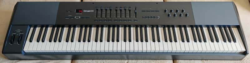 M-Audio Oxygen 88 MIDI Keyboard Controller Fully-Weighted Hammer-Action 88-keys image 1