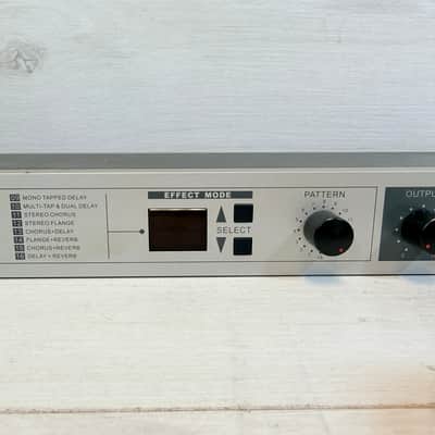 Phonic DFX256 Digital Effects Processor – 1U Rackmount Multi-FX Early 2000's image 3