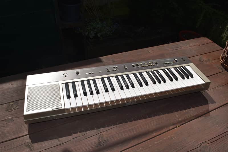 Yamaha PS-25 1980s Beige Portasound Keyboard Bild 1
