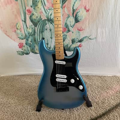 Squier Contemporary image 1