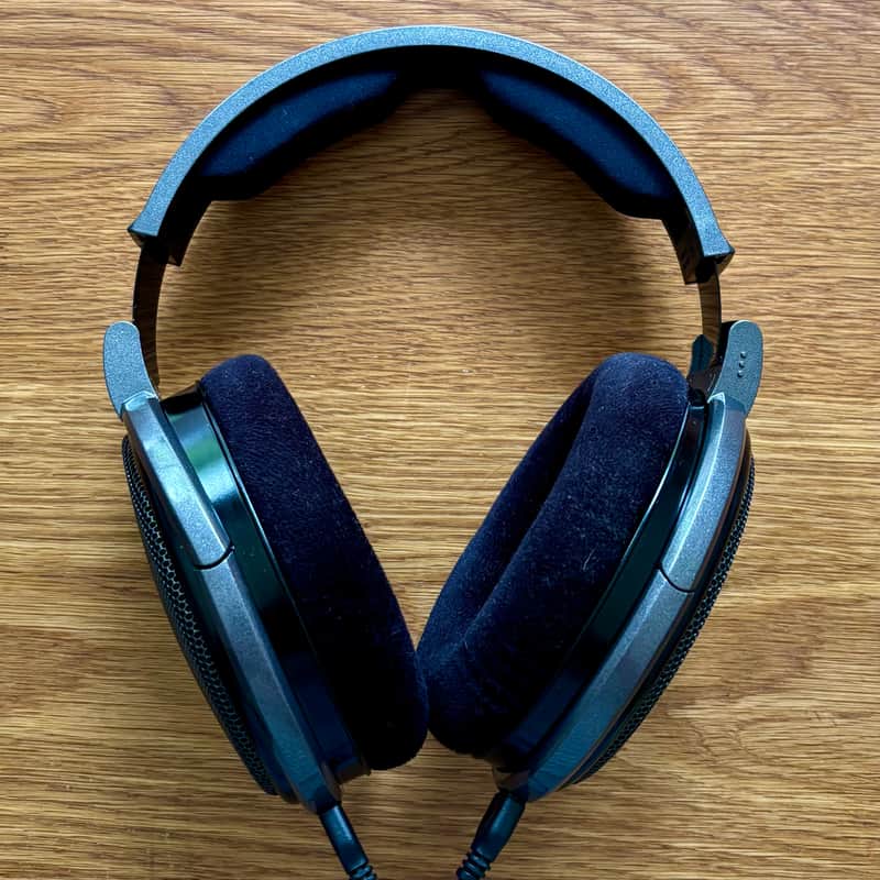 Sennheiser HD 650 Reference Headphones 2010s - Black image 1