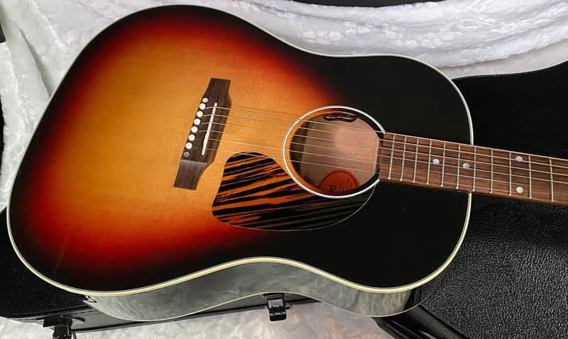 NEW! Gibson Custom Shop Limited Run J-45 Standard Long Scale Vintage Sunburst Gloss - Authorized Dealer - 4.7lbs - G06397 image 1
