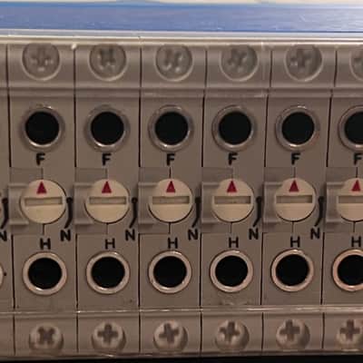 Switchcraft StudioPatch Series 9625 96-Point TT-DB25 Patchbay 2010s - Blue image 2