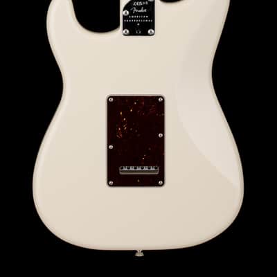 Fender American Professional II Stratocaster - Olympic White #92978 image 2