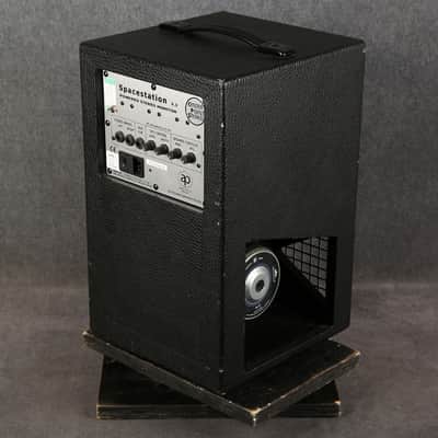 Aspen Pittman Spacestation V3 Powered Stereo Monitor - 2nd Hand image 3