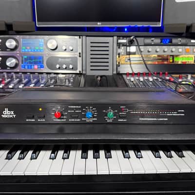 dbx 160XT Compressor / Limiter with Jensen Transformer Upgrade image 1