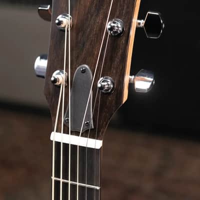 Taylor 210ce Dreadnought Acoustic/Electric Guitar with Gig Bag image 6