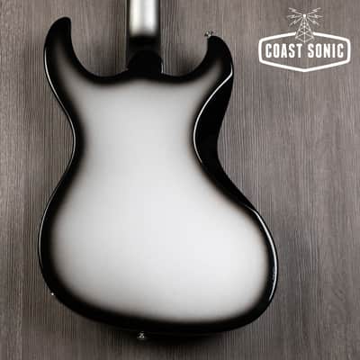 Mint Dunable Guitars Gnarwhal DE - Silver Burst image 4