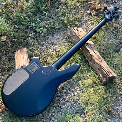 Ernie Ball Music Man Bongo Bass Guitar 4 HH 2009 - Stealth Black image 21
