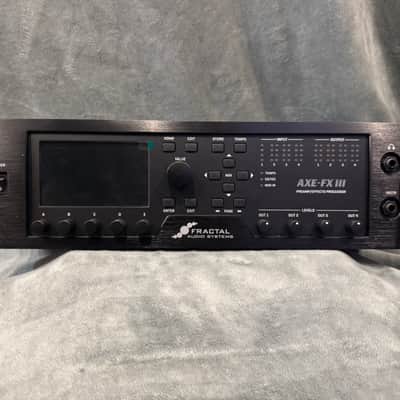 Fractal Audio Axe-FX III with FC12 Controller- Black image 2