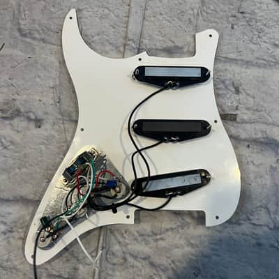 Unknown Loaded Strat Pickguard Aged White Single Ply Pickguard image 2