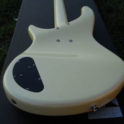1980's ESP Horizon 5 String Bass Guitar JAPAN, Great Condition & Hard To Find, All Original W/OHSC image 22