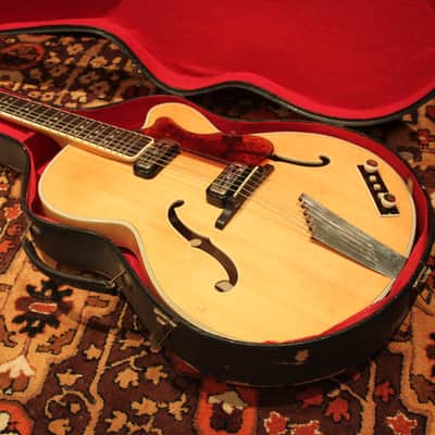 Vintage 1960 Hofner President Thin Natural Archtop Hollow Guitar No.401 w/ OHSC image 2