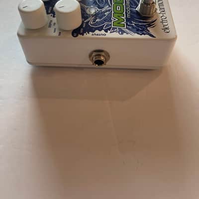 Electro Harmonix Mod 11 Modulator Modulation EHX Guitar Multi Effects Pedal image 3
