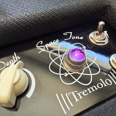 Swart STR Tuxedo Tremolo - Black Tuxedo with NIghtLight Jr. Blue Attenuator image 4