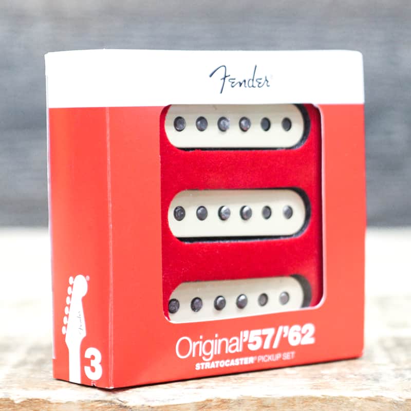 Fender 099-2117-000 Pure Vintage Original '57 / '62 | Reverb Canada