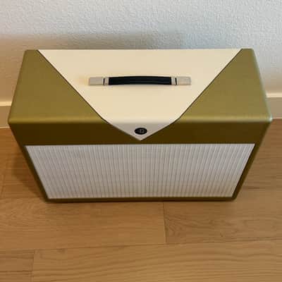 Divided by 13 2x12 cabinet 2024 - Gold tolex image 2