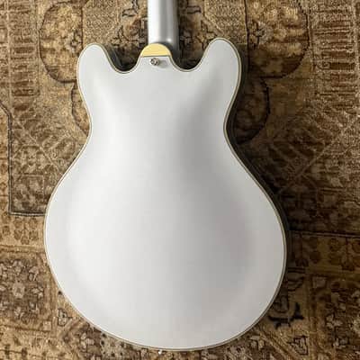 Eastman T64-T-IBM Eastman T64-T Hollow-Body Ice Blue Metallic w/ Gig Bag & Free Pro Setup image 8