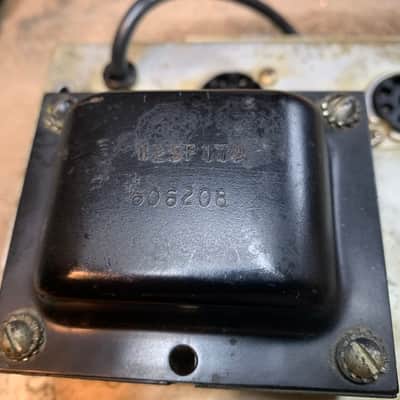 Fender Deluxe 6G3 Brownface 20-Watt 1x12" Guitar Combo 1961 - 1963 - Brown image 11