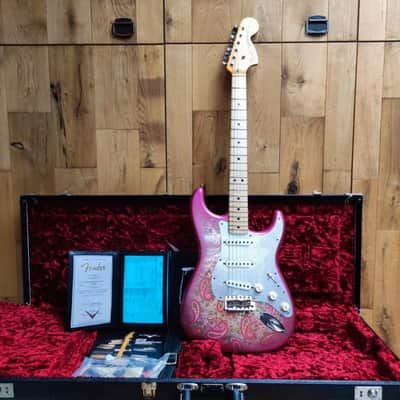 Fender Custom Shop Masterdesign 69 Stratocaster Journeyman Pink Paisley 2018 - Pink image 12