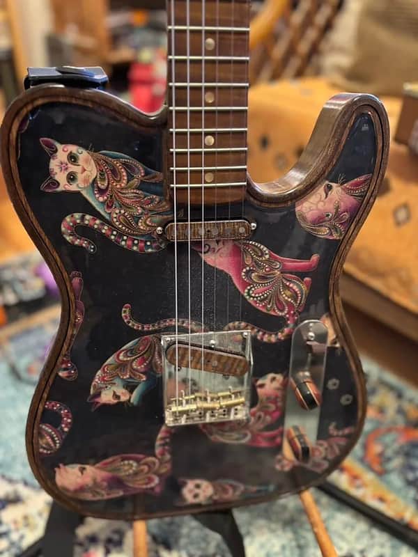 Walla Walla rare cat print tele hollow - exotic print image 1