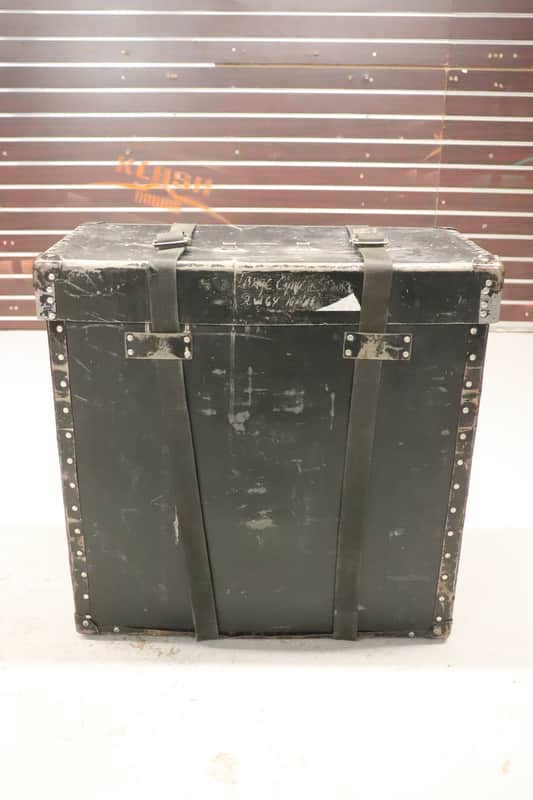 Fiber Hardware Case 23.5x12x23.5 Vintage image 1