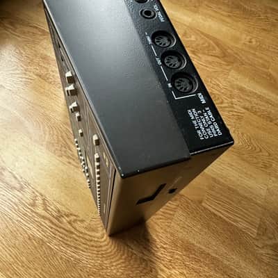 Elka EM-22 analog desktop module image 7