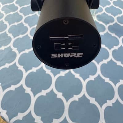 Shure SM7B Cardioid Dynamic Microphone 2001 - Present - Black image 8