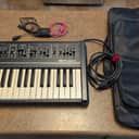 Roland SH-09 32-Key Monophonic Synthesizer 1978 - 1982 - Black