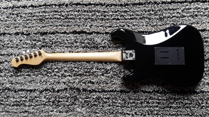 Kaman GTX 18 Stratocaster Black (Brand New Strings) | Reverb