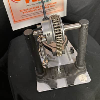 DW 9000 Series Single Bass Drum Pedal image 9