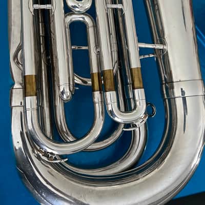 BOOSEY & HAWKES Regent II 682 3/4 3 Valve Piston BBb Tuba Regent