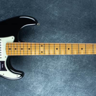 Fender Limited Edition Vintera II Road Worn 60 Strat Black MX25069707 image 2