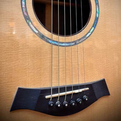 Pre-Owned Taylor 910 Natural 1996 image 3