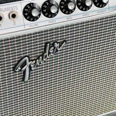 1968 Fender Vibro Champ Amplifier Drip Edge - Black image 7