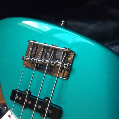 1993 Fender American Standard Longhorn Jazz Bass Metallic Caribbean Mist  With AVRI Hard Case! RARE image 19