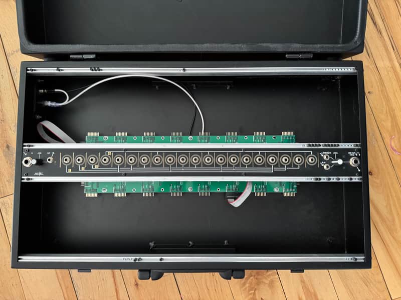 Make Noise 7U Metal CV Bus Case 2008 - Present - Black image 1