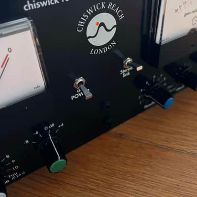 Chiswick Reach Valve Compressor image 10