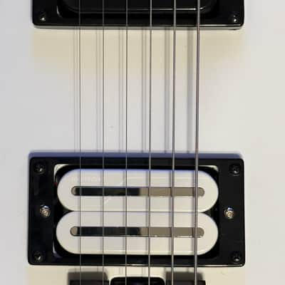 Charvel Joe Duplantier Signature Pro-Mod San Dimas Style 2 HH 2017 - Present Satin White image 9