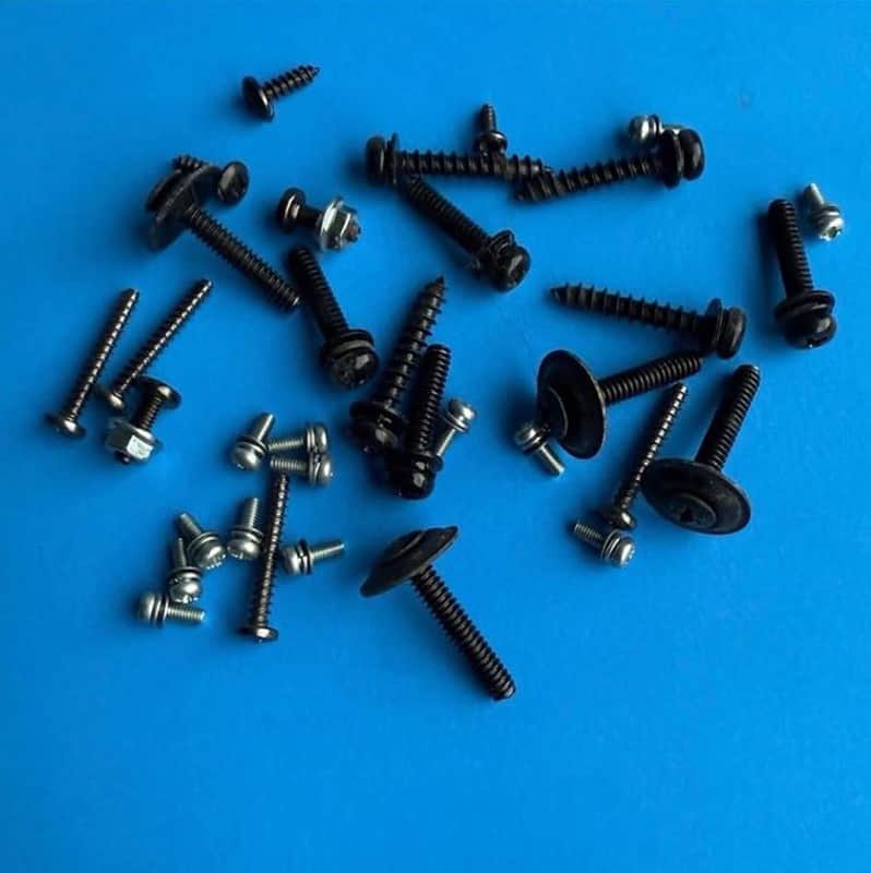 Peavey VYPYR 15W Guitar Amplifier Part: Random Cabinet & PCB Screws Washers image 1