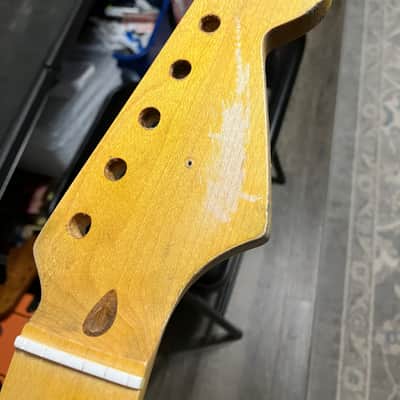 Warmoth Stratocaster replacement neck - Nitrocellulose Lacquer Relic Finish image 15