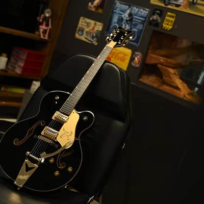 Gretsch Synchromatic Falcon Hollow Body Single-Cut with Bigsby - Black image 7
