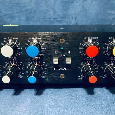 GML Model 8200 Two-Channel 5-Band Parametric Equalizer • Excellent • Tested image 4
